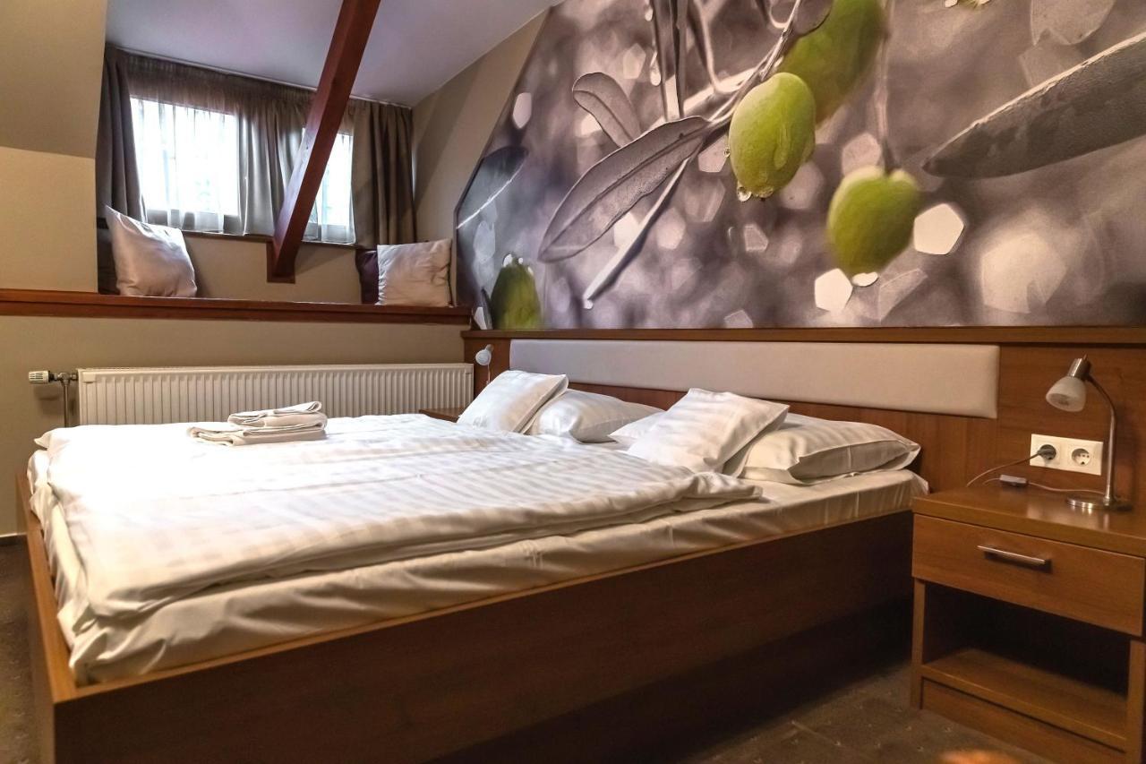 Hotel Oliva 4*