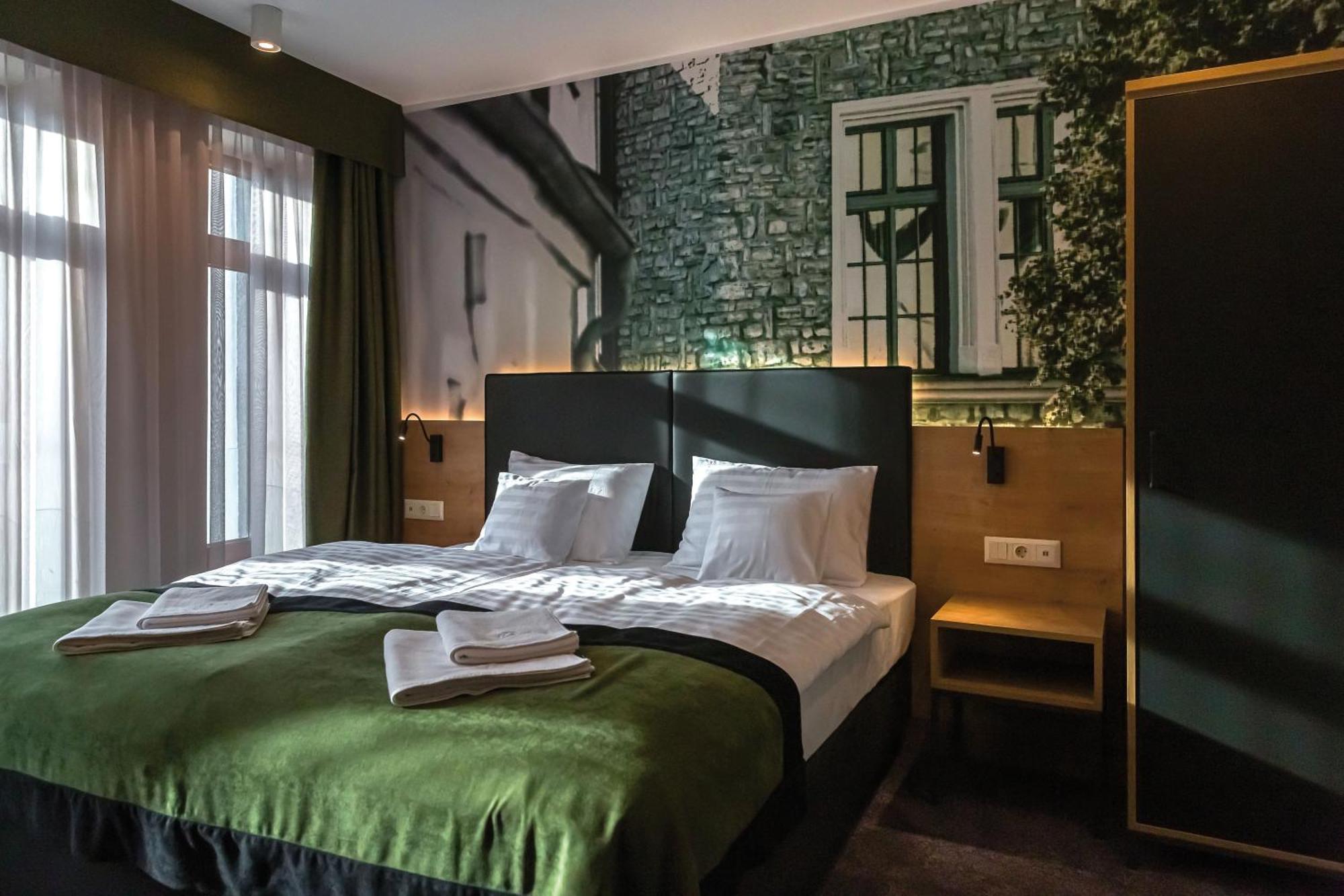 Oliva Hotel 4*