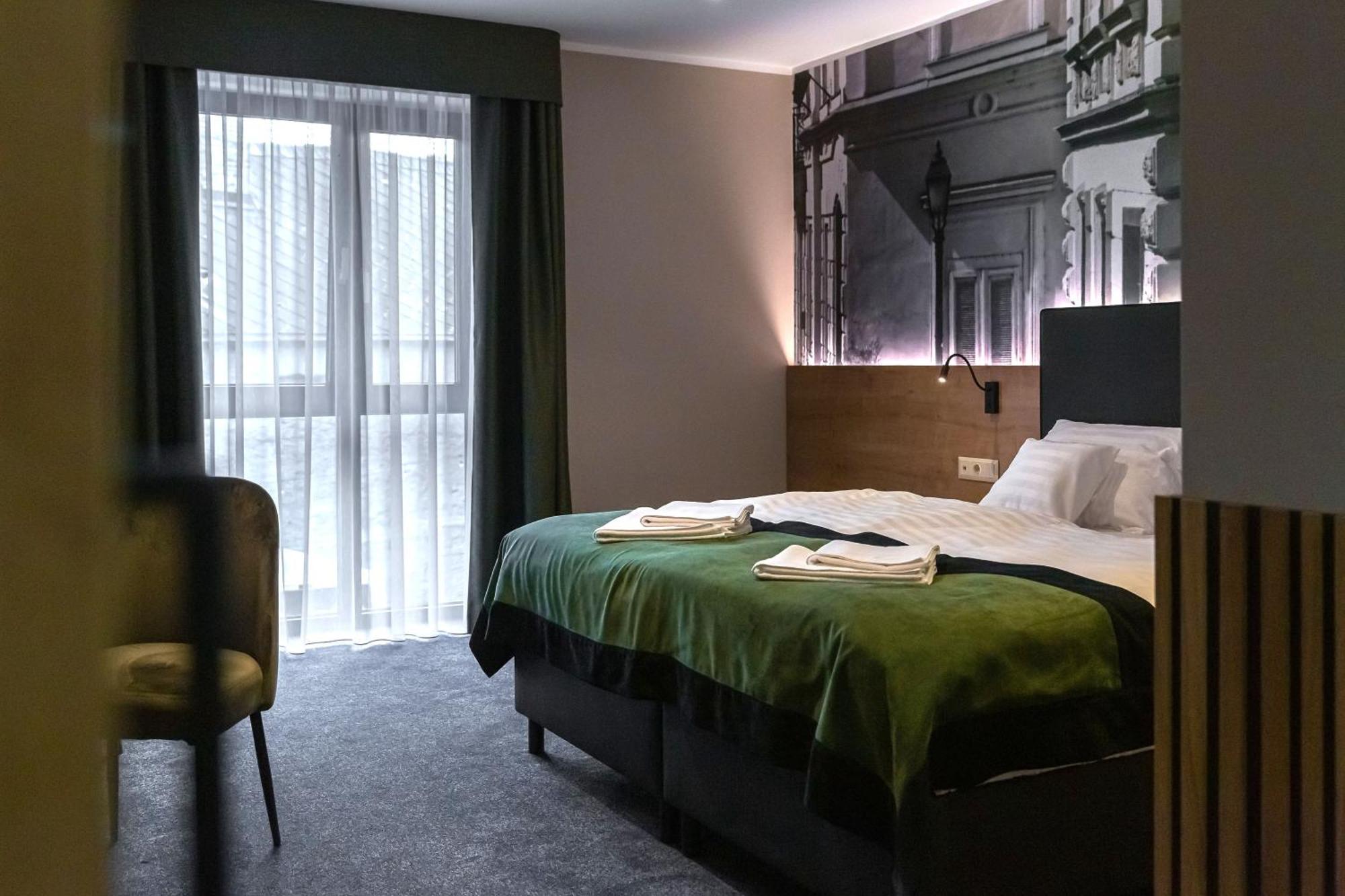 Oliva Hotel 4*